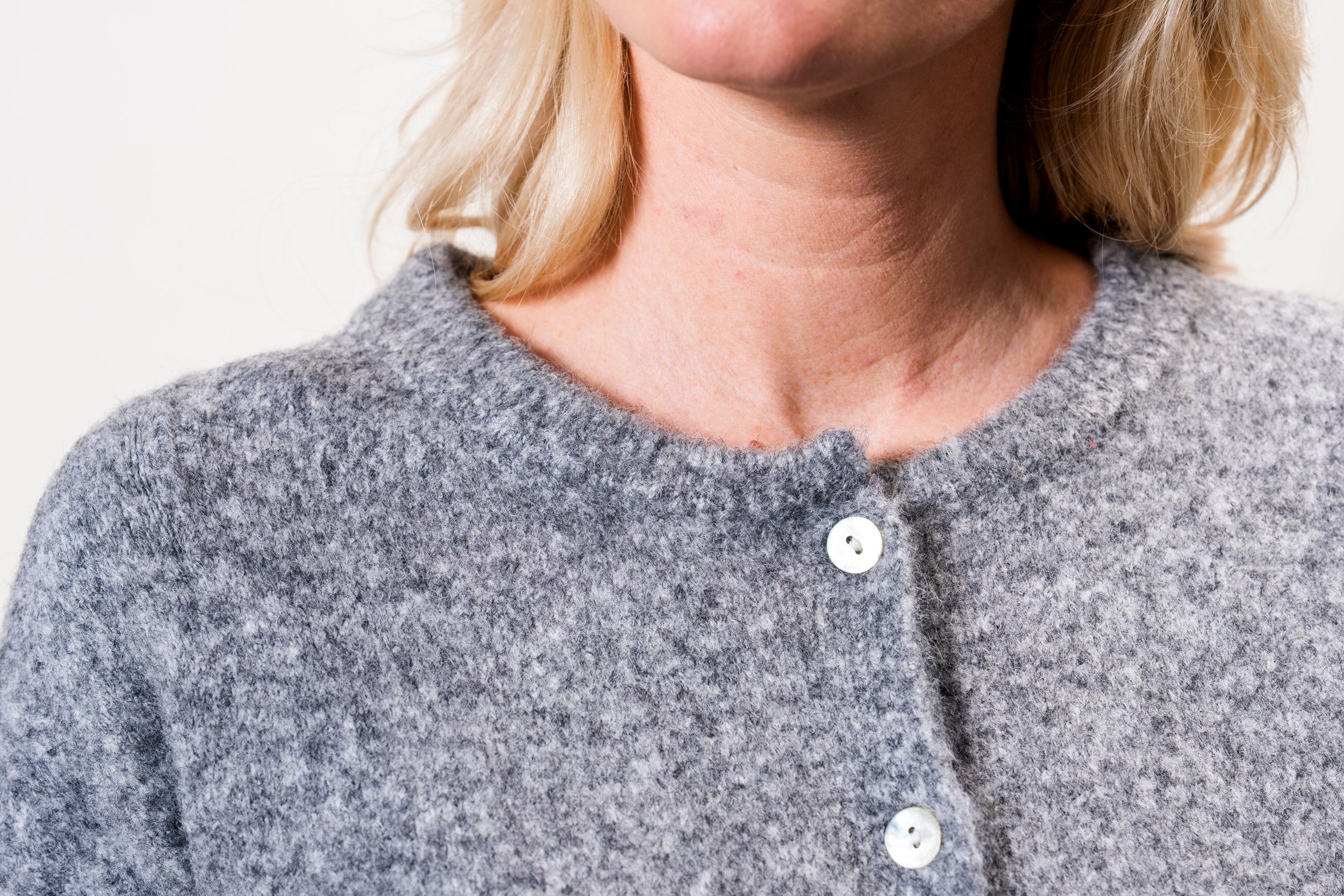 Onesize Strickjacke grau meliert